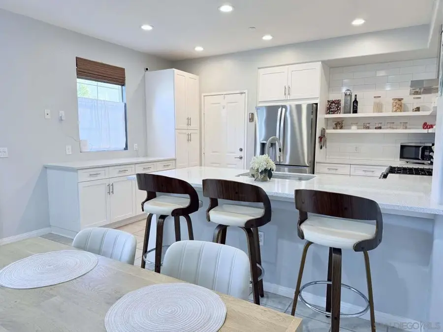 3014 N Oxnard Blvd, Oxnard, CA 93036 - #3