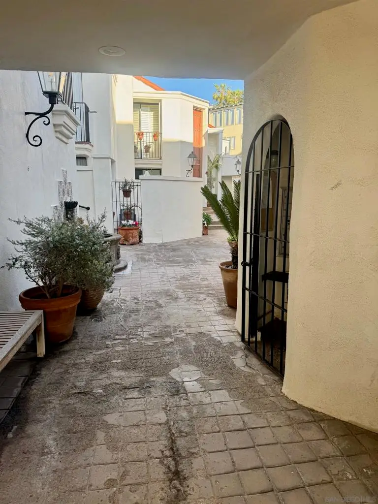 303 Coast Blvd #5, La Jolla, CA 92037 - #3