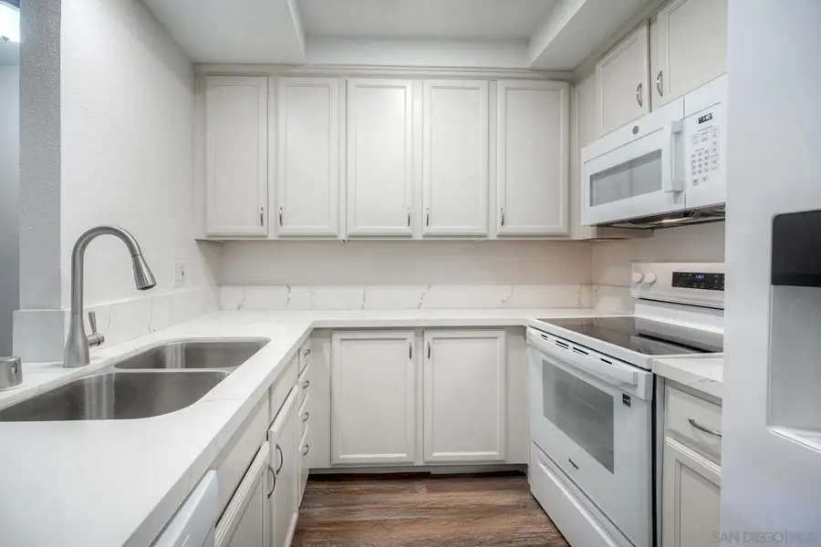 432 Edgehill Lane #165, Oceanside, CA 92054 - #3