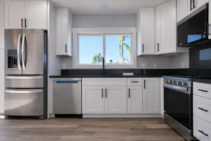 3006 Yonge St, San Diego, CA 92106 - #3