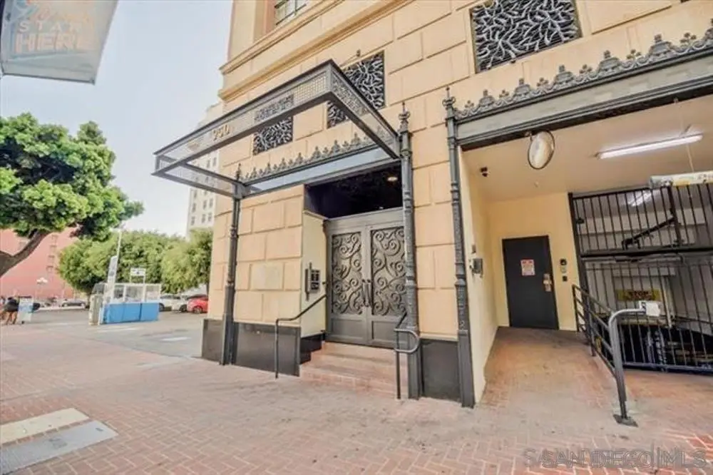 950 6th Ave #211, San Diego, CA 92101 - #1