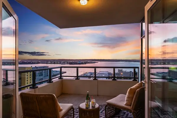 1205 Pacific Hwy #2106, San Diego, CA 92101