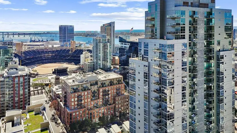 800 The Mark Lane #2104, San Diego, CA 92101 - #3