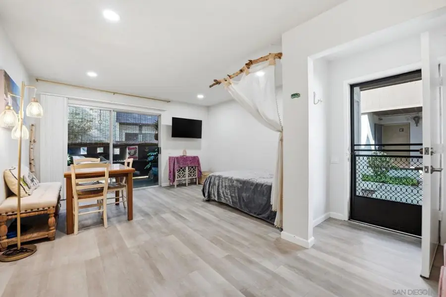 8019 Caminito De Pizza #B, San Diego, CA 92108 - #2