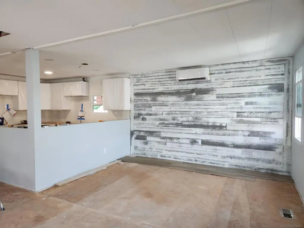 4912 .5 Old Cliffs Road, San Diego, CA 92120 - #1