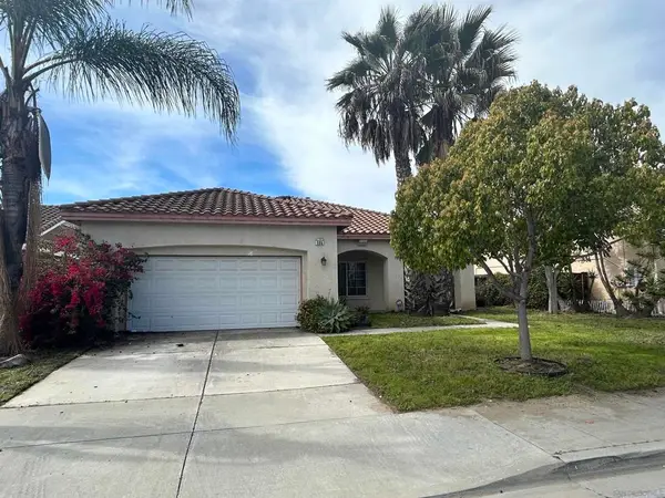 505 Portico Dr, Oceanside, CA 92058