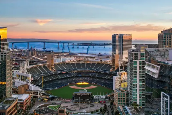 800 The Mark Ln #2801, San Diego, CA 92101