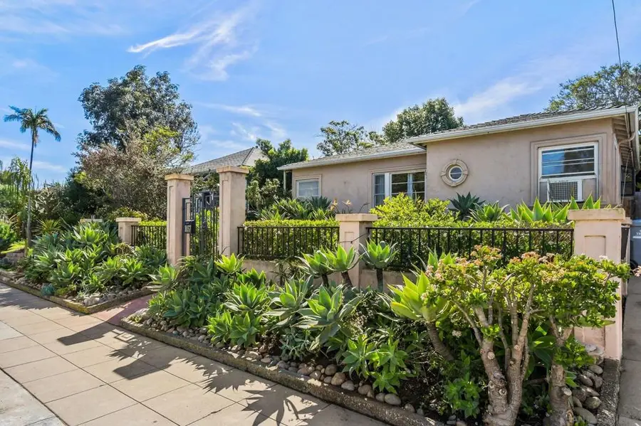 1037 1039 Johnson Ave, San Diego, CA 92103 - #3