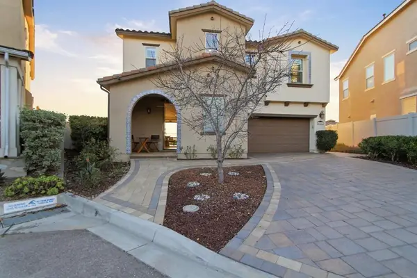 6741 Golden Glen Ln, San Diego, CA 92126