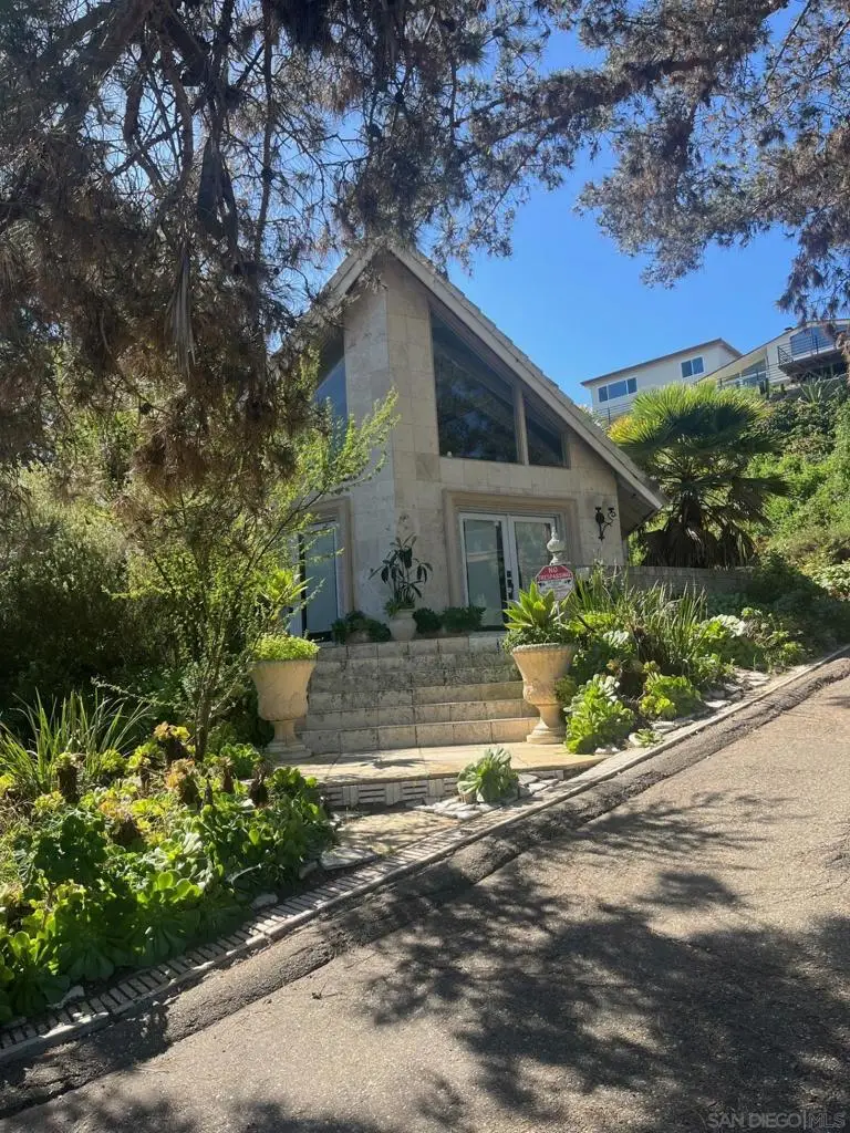 5628 Desert View Drive, La Jolla, CA 92037 - #1