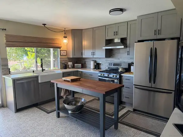 Address Withheld By Seller, Oceanside, CA 92056