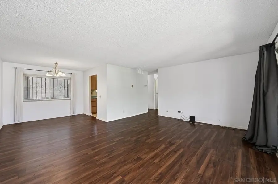 2530 Clairemont Dr #303, San Diego, CA 92117 - #2