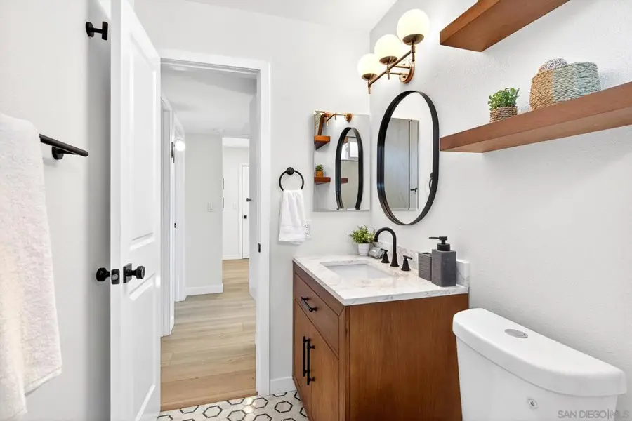 156 Francesca Dr, Oceanside, CA 92057 - #2