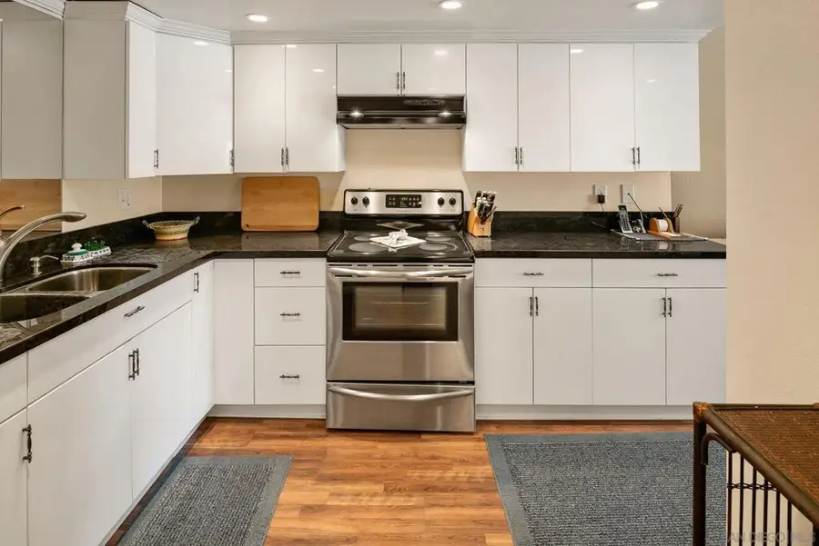 5366 La Jolla Blvd #203C, La Jolla, CA 92037 - #2