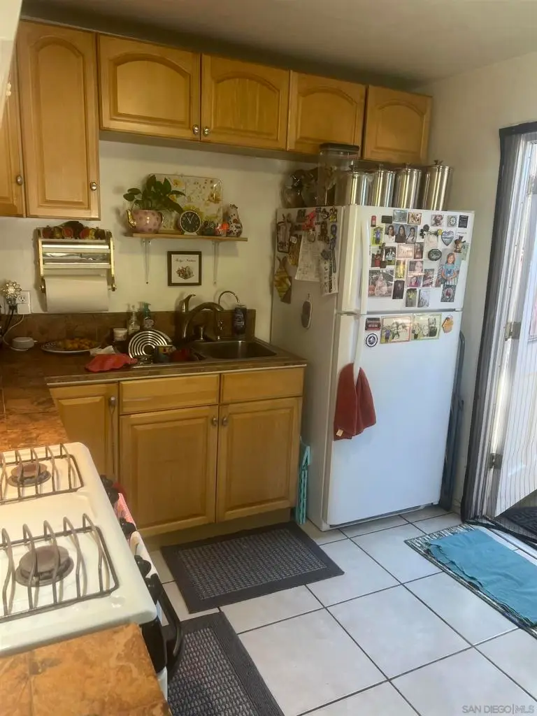 29 Clmt Mesa Blvd, San Diego, CA 92117 - #2