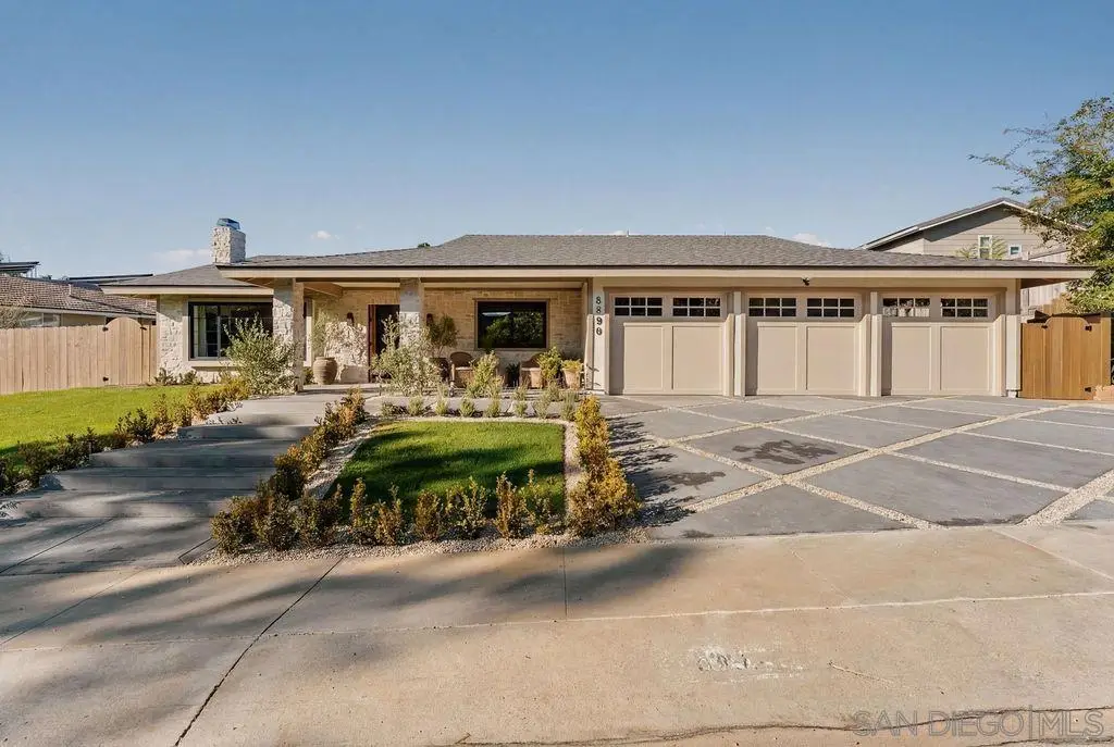 8390 Cliffridge Ln, La Jolla, CA 92037 - #1