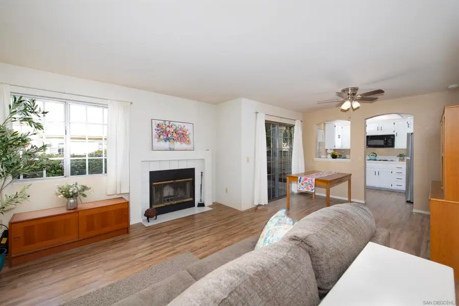 1050 La Tortuga Dr #15, Vista, CA 92081 - #3