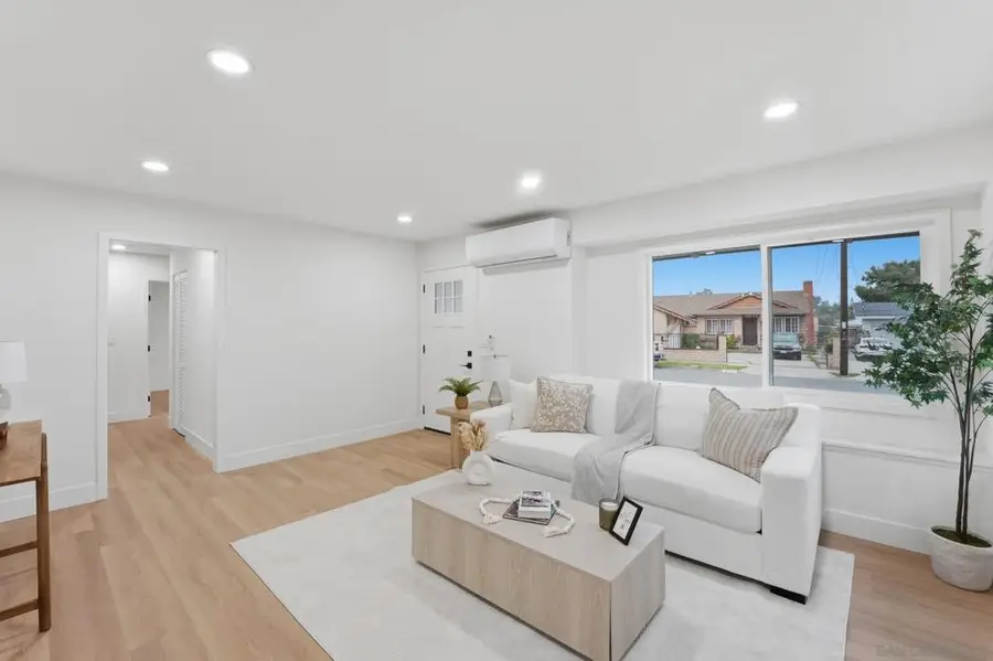 2726 Landscape Dr, San Diego, CA 92139 - #2