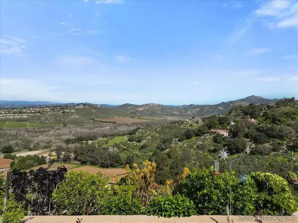 18623 Lancashire Way, San Diego, CA 92128