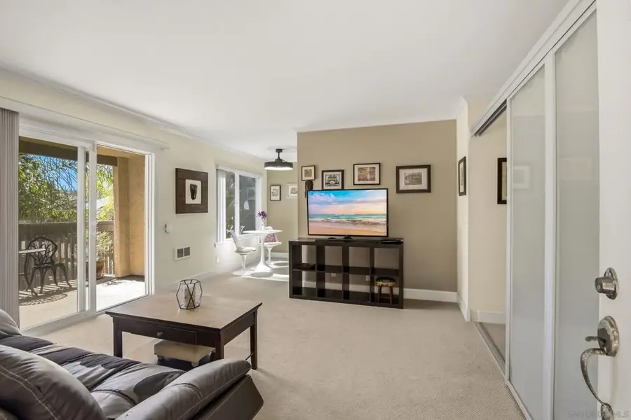 8581 Villa La Jolla Dr #G, La Jolla, CA 92037 - #2