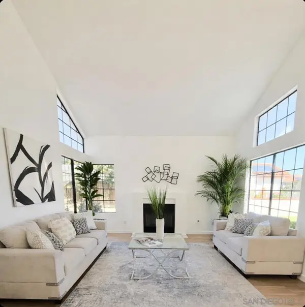 10242 Keoki St, San Diego, CA 92126