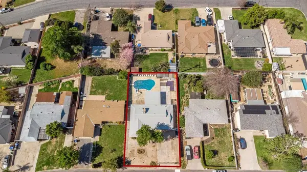 8214 Jadeite Ave, Rancho Cucamonga, CA 91730