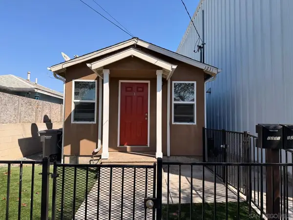 1231 33 Hoover Ave, National City, CA 91950