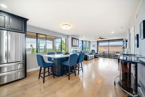 3130 Avenida De Portugal #304, San Diego, CA 92106