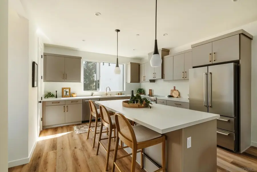 3863 N Riley Ln, Los Angeles, CA 90065 - #3