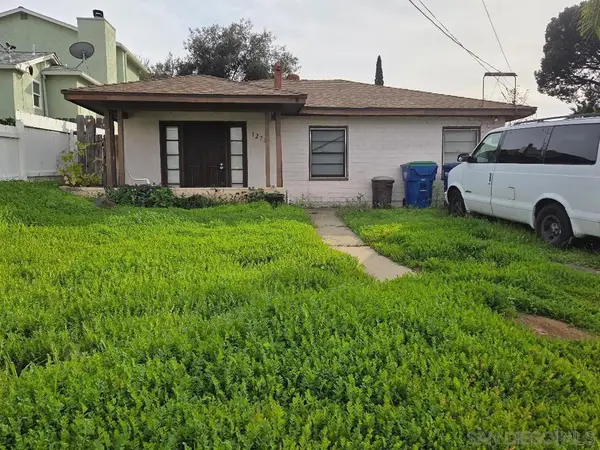 12731 Julian Avenue, Lakeside, CA 92040