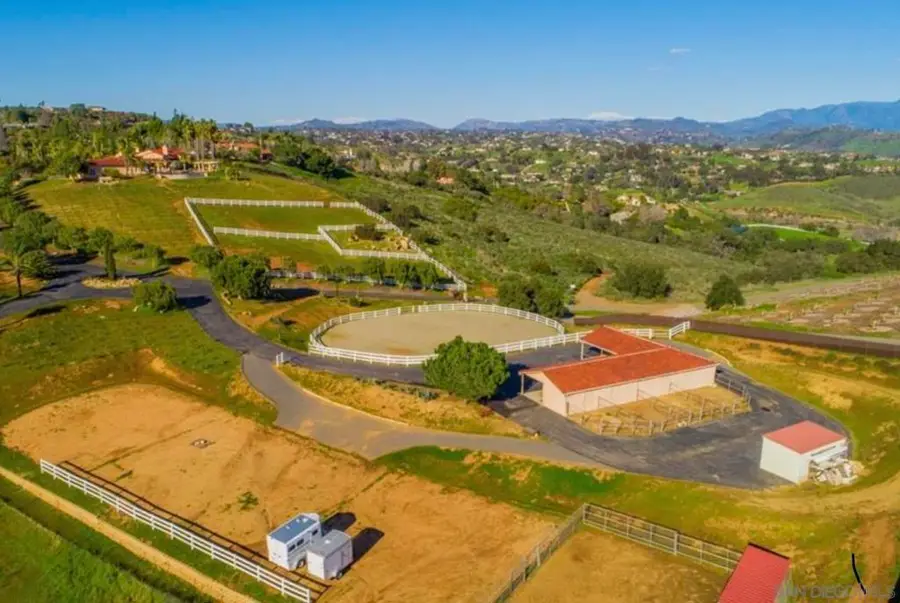 5320 Olive Hill Trl, Bonsall, CA 92003 - #3