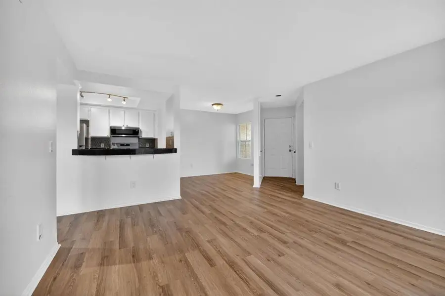 2063 Lakeridge Circle #101, Chula Vista, CA 91913 - #2