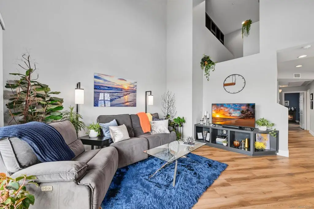 4062 Union Square Ln, San Diego, CA 92105 - #1