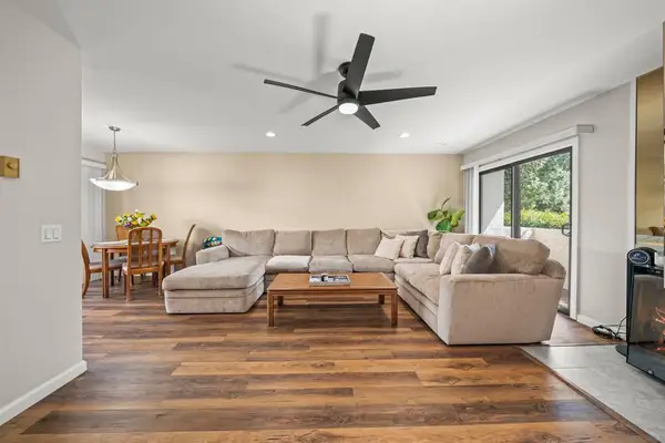 6626 Canyon Rim Row #91, San Diego, CA 92111