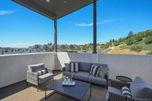 2814 Avella Cir, San Diego, CA 92108