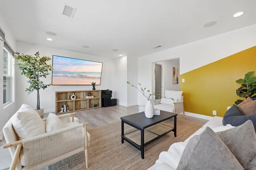 9257 Dillon Dr, La Mesa, CA 91941 - #2