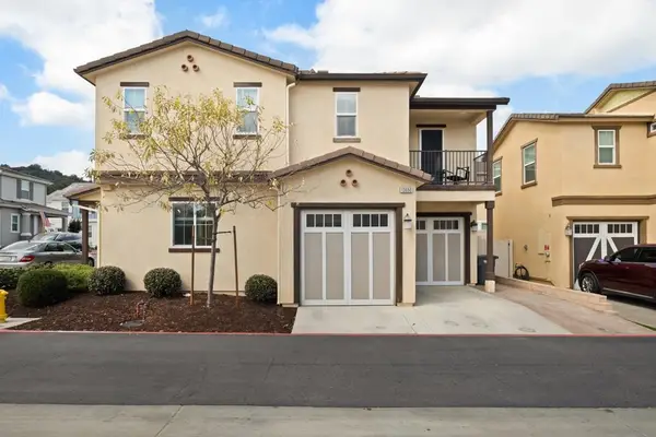 13650 Gray Hawk Way, Valley Center, CA 92082