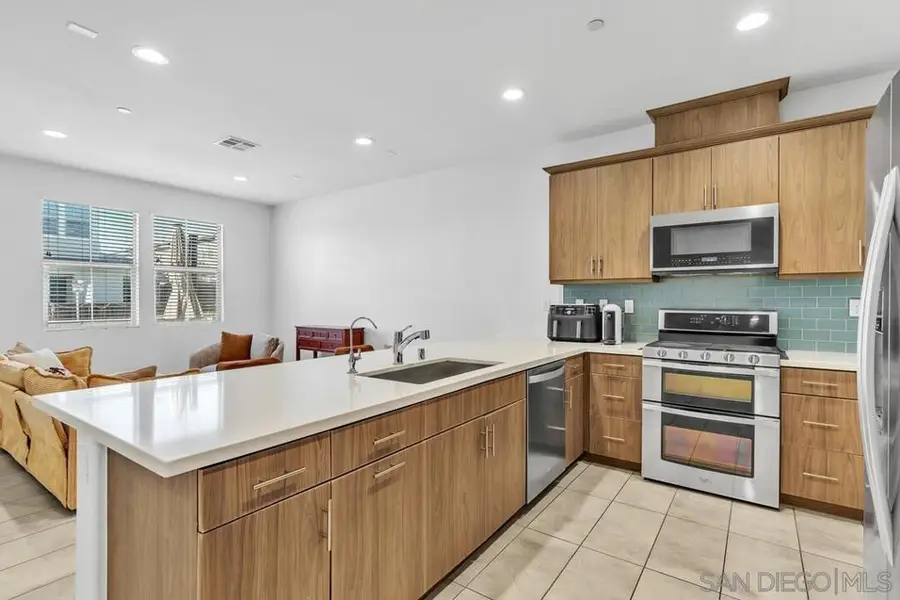 1961 Avenida Citron #115, Chula Vista, CA 91913 - #3