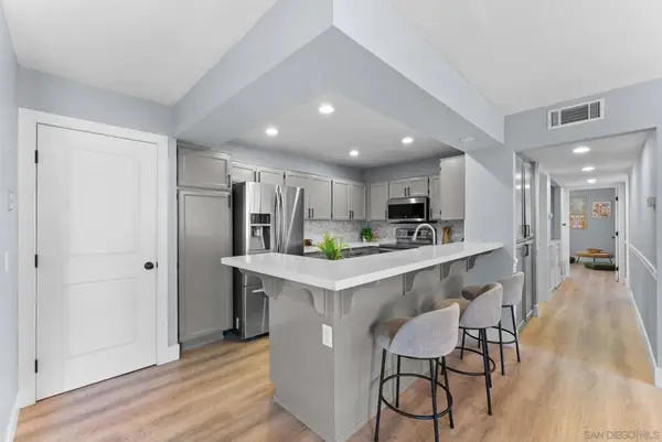 3930 Centre St #307, San Diego, CA 92103