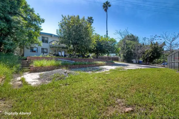 820 Birch Avenue, Escondido, CA 92027