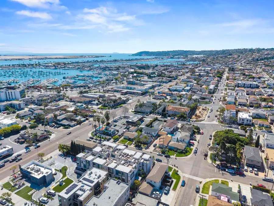 3030 Jarvis St #2, San Diego, CA 92106 - #3