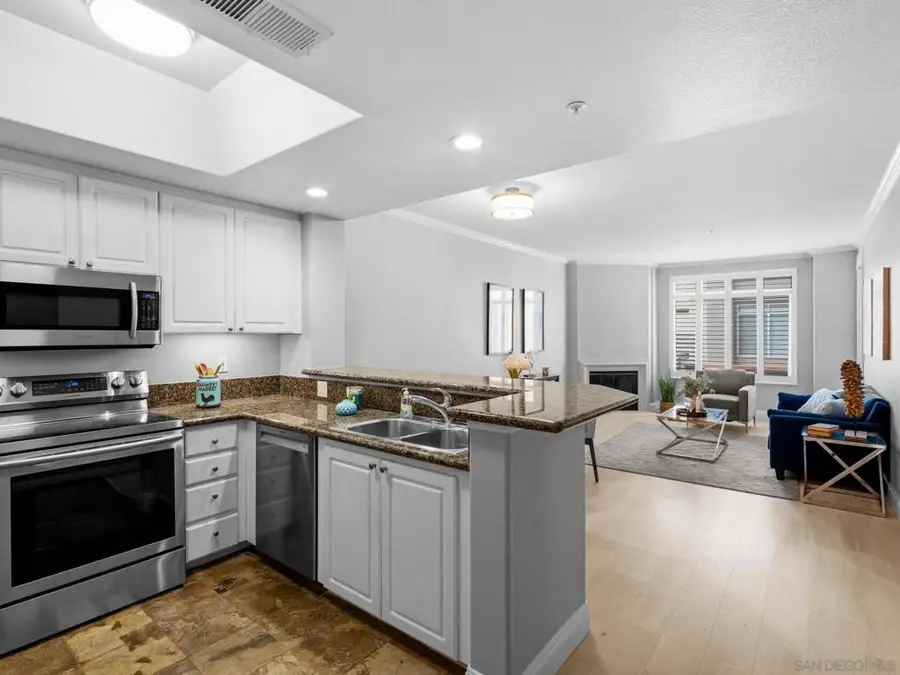 9263 Regents Rd #B302, La Jolla, CA 92037 - #2