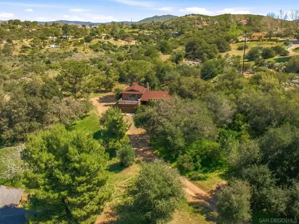 9907 Anderson Ranch Rd, Descanso, CA 91916