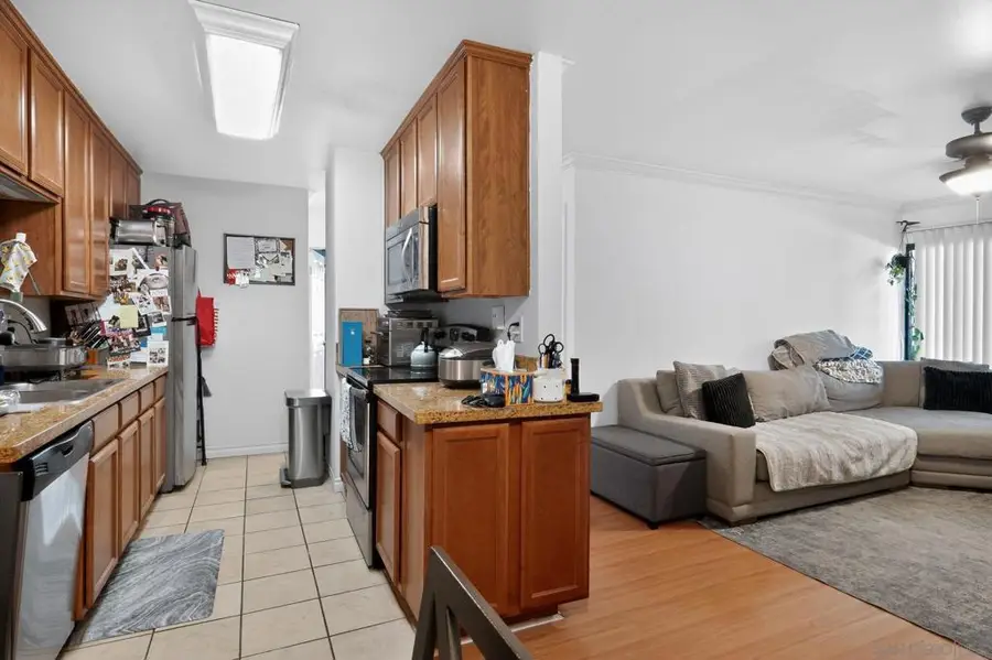 9929 Azuaga St #F104, San Diego, CA 92129 - #3