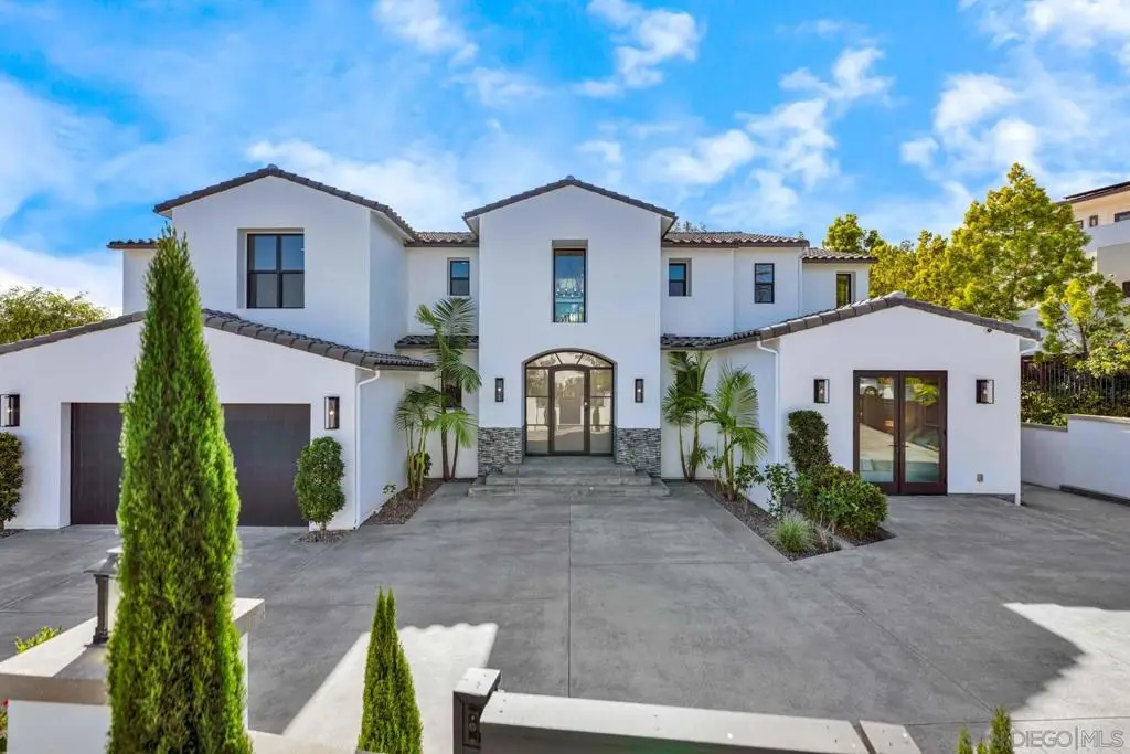 6344 La Pintura Dr, La Jolla, CA 92037 - #1