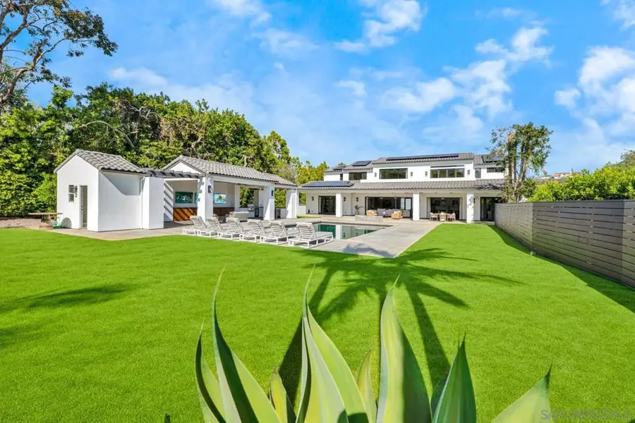 6344 La Pintura Dr, La Jolla, CA 92037 - #3