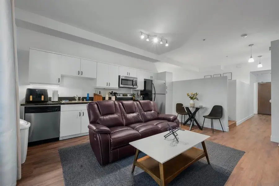 Address Withheld By Seller, San Diego, CA 92101 - #2