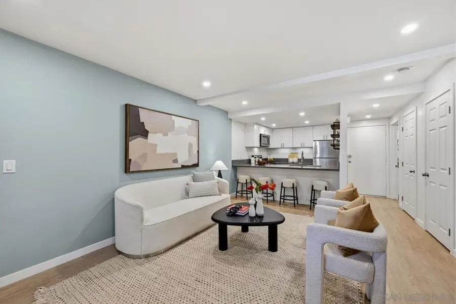 8362 Via Sonoma #c, La Jolla, CA 92037 - #3