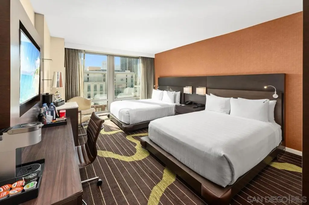 207 5th Ave #1029, San Diego, CA 92101 - #1