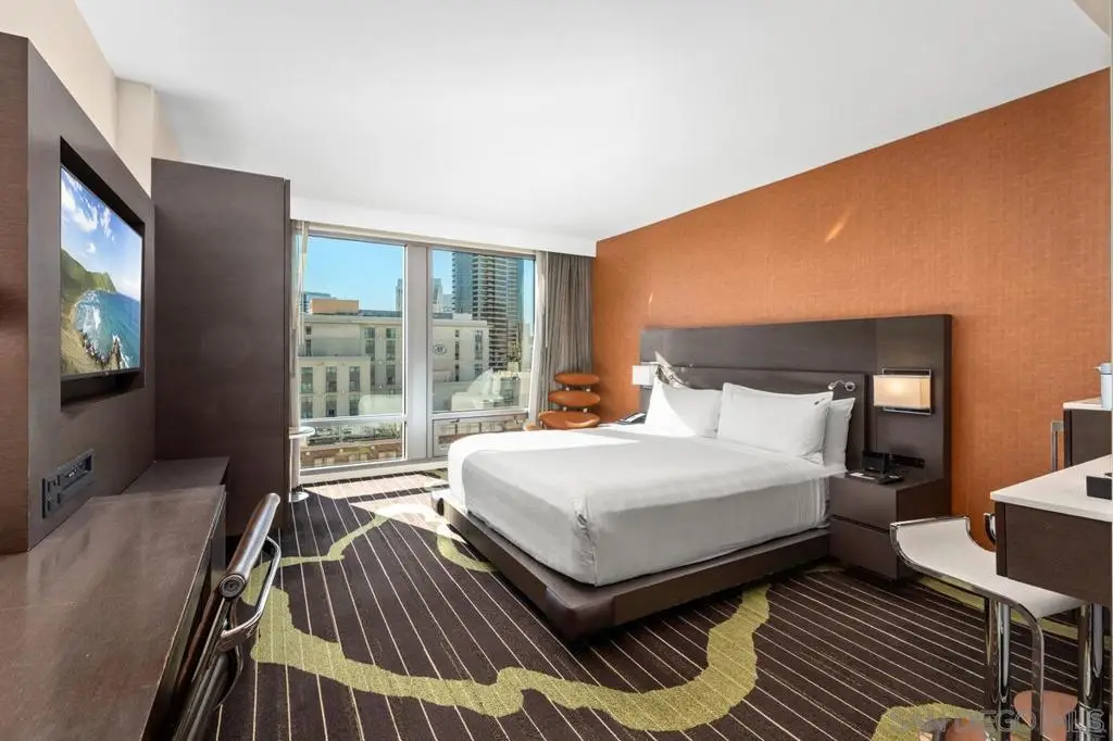 207 5th Ave #1033, San Diego, CA 92101 - #1